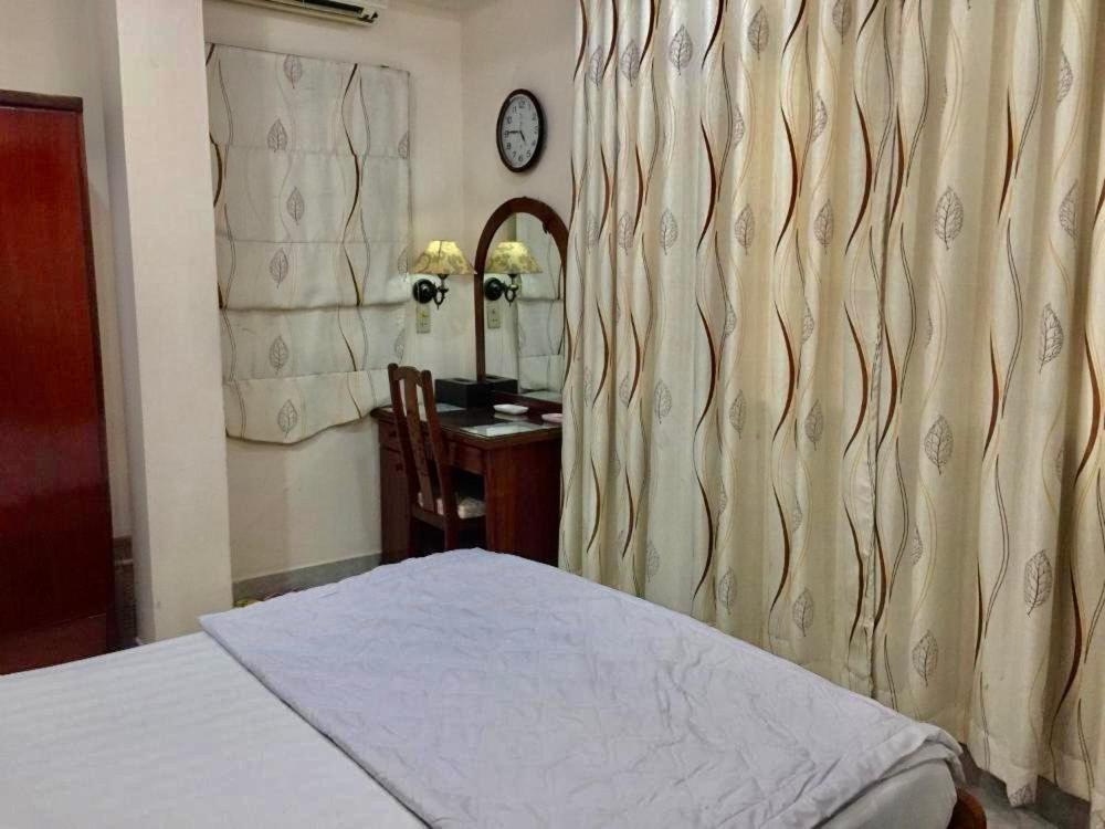 Appartement Vuon Tao Dan - 220 D. Nguyen Thi Minh Khai, Quan 3 - By Bay Luxury *